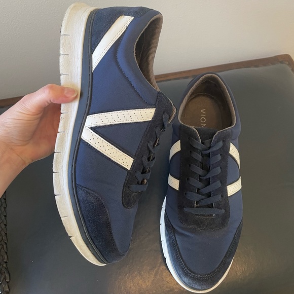 vionic ansel sneaker